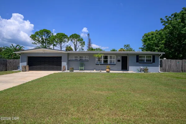 $375,000 | 215 Cumberland Avenue, Ormond Beach, FL 32174