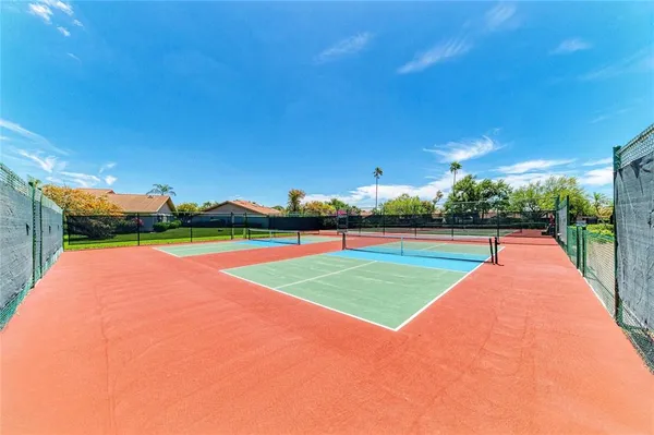 $2,750 | 3946 Wilshire Circle East, Unit 168, Sarasota, FL 34233