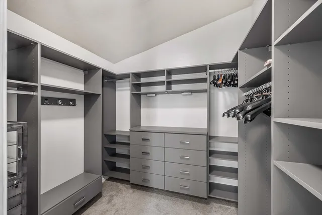 $949,000 | 2529 Kings Lake Boulevard, Naples, FL 34112