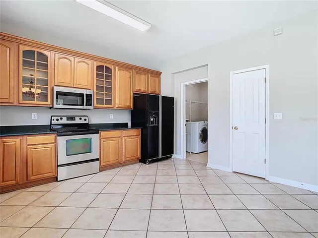 $379,000 | 10617 Bamboo Rod Circle, Riverview, FL 33569