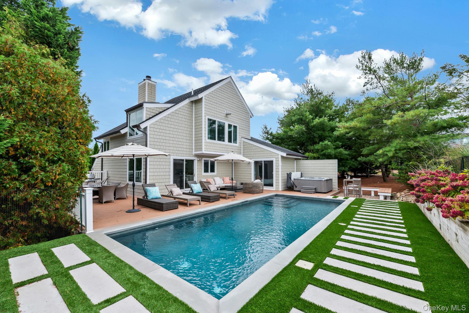 Gunite, heated saltwater