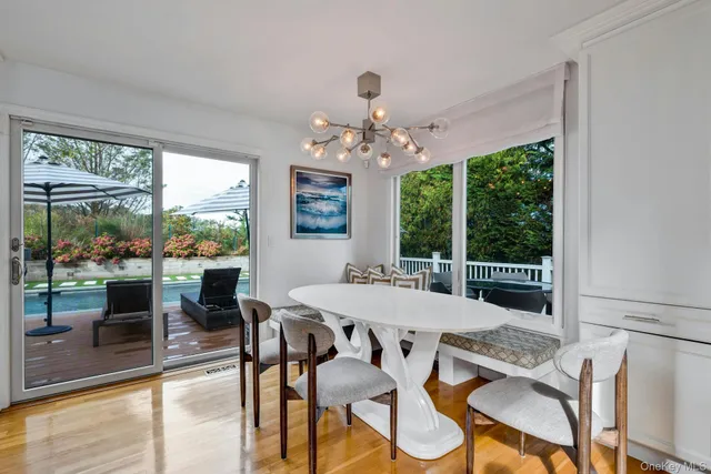 $1,499,999 | 33 Old Canoe Place Road, Hampton Bays, NY 11946