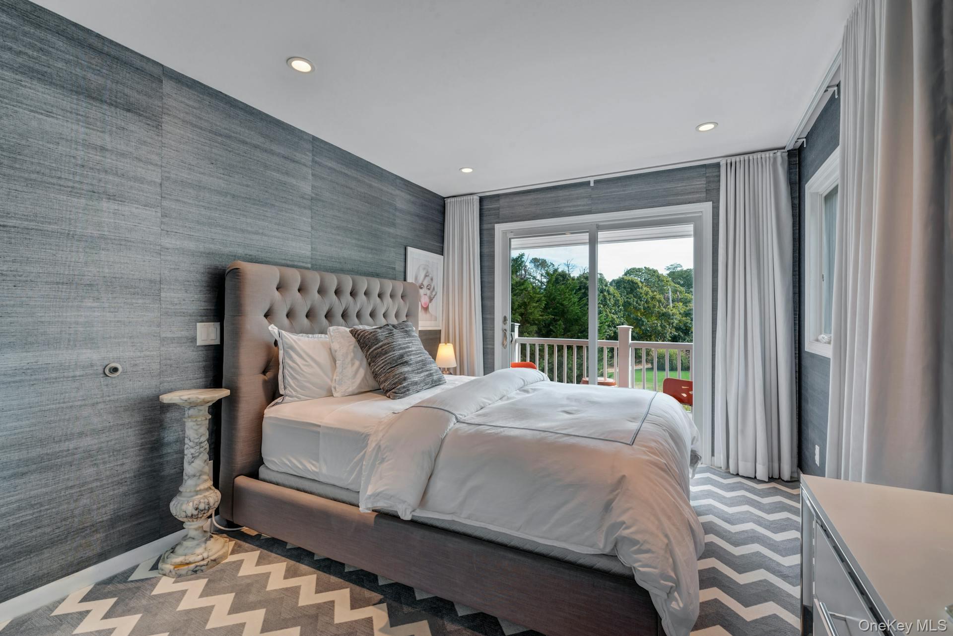 33 Old Canoe Place Road Hampton Bays, NY 11946 - Photo 17 of 28