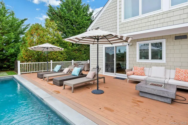 $1,499,999 | 33 Old Canoe Place Road, Hampton Bays, NY 11946