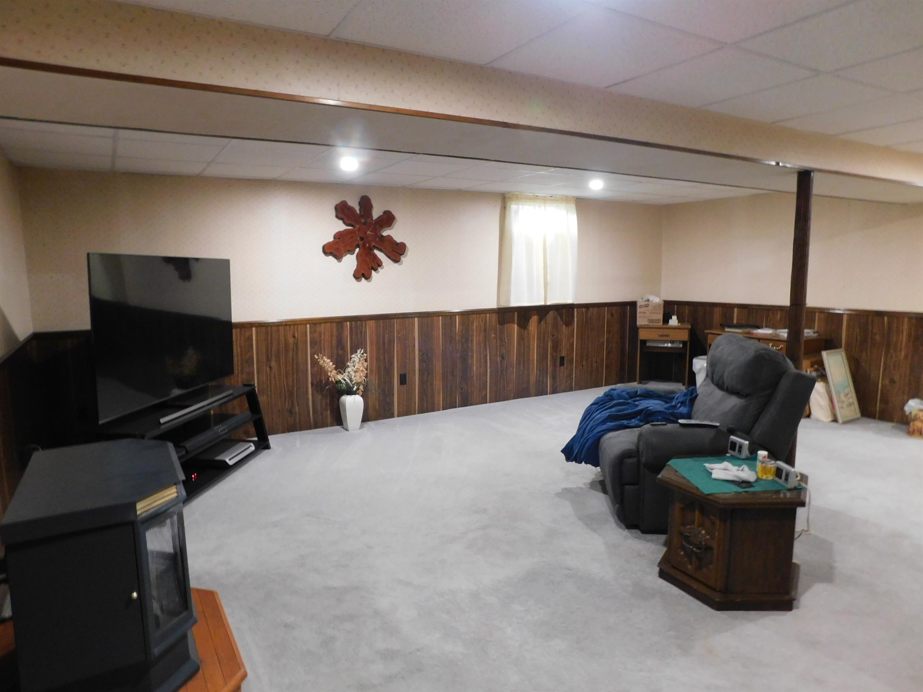 5030 Cochrane Road Almont, MI 48003 - Photo 18 of 36 LL Family Room