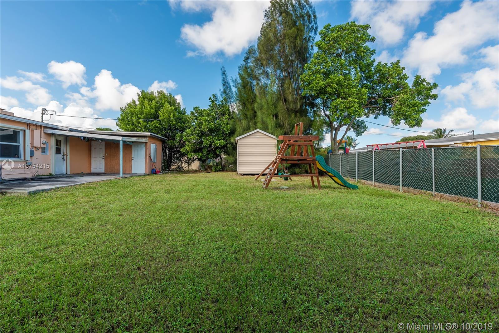2360 Par Road West Palm Beach, FL 33409 - Photo 10 of 10 Gallery Image 10