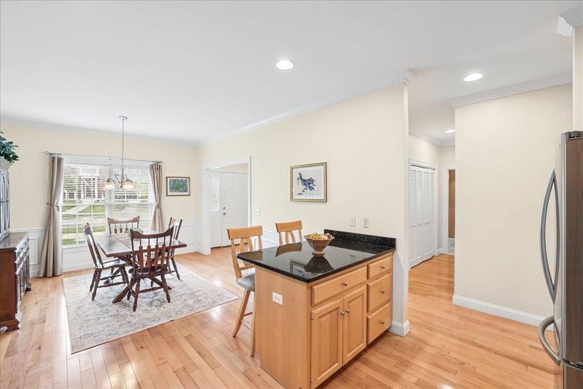 41 Meetinghouse Road Norfolk, MA 02056 - Photo 12 of 42 Gallery Image 12