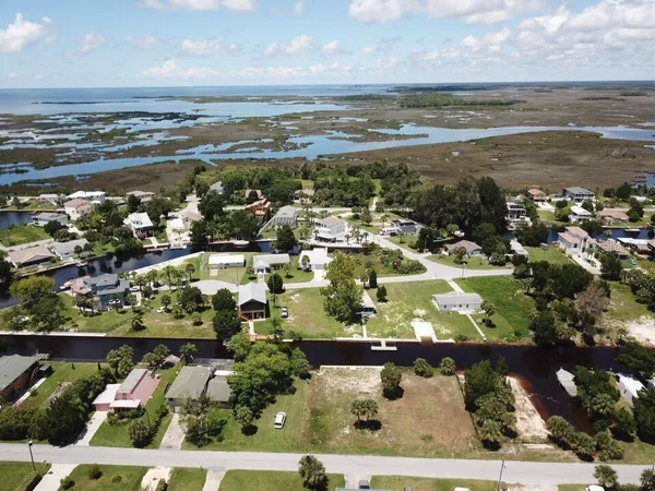 $189,990 | 4977 Cedarbrook Lane, Hernando Beach, FL 34607