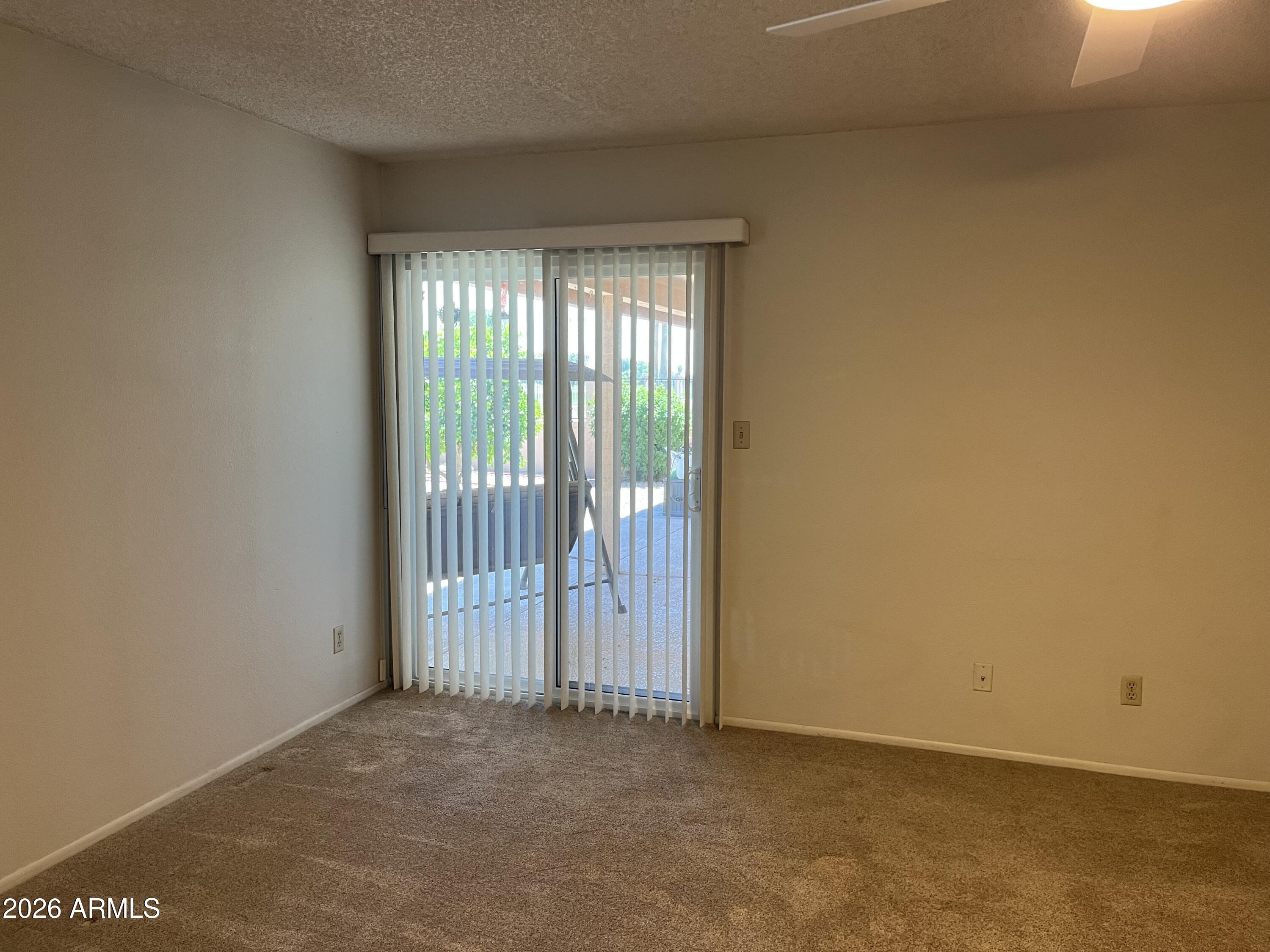 10624 West Griswold Road Peoria, AZ 85345 - Photo 13 of 28