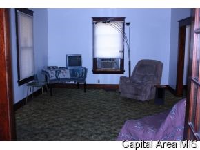 1512 East Matheny Avenue Springfield, IL 62702 - Photo 4 of 6 Gallery Image 4