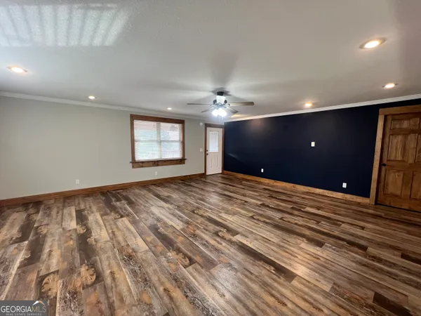 a view of empty room
