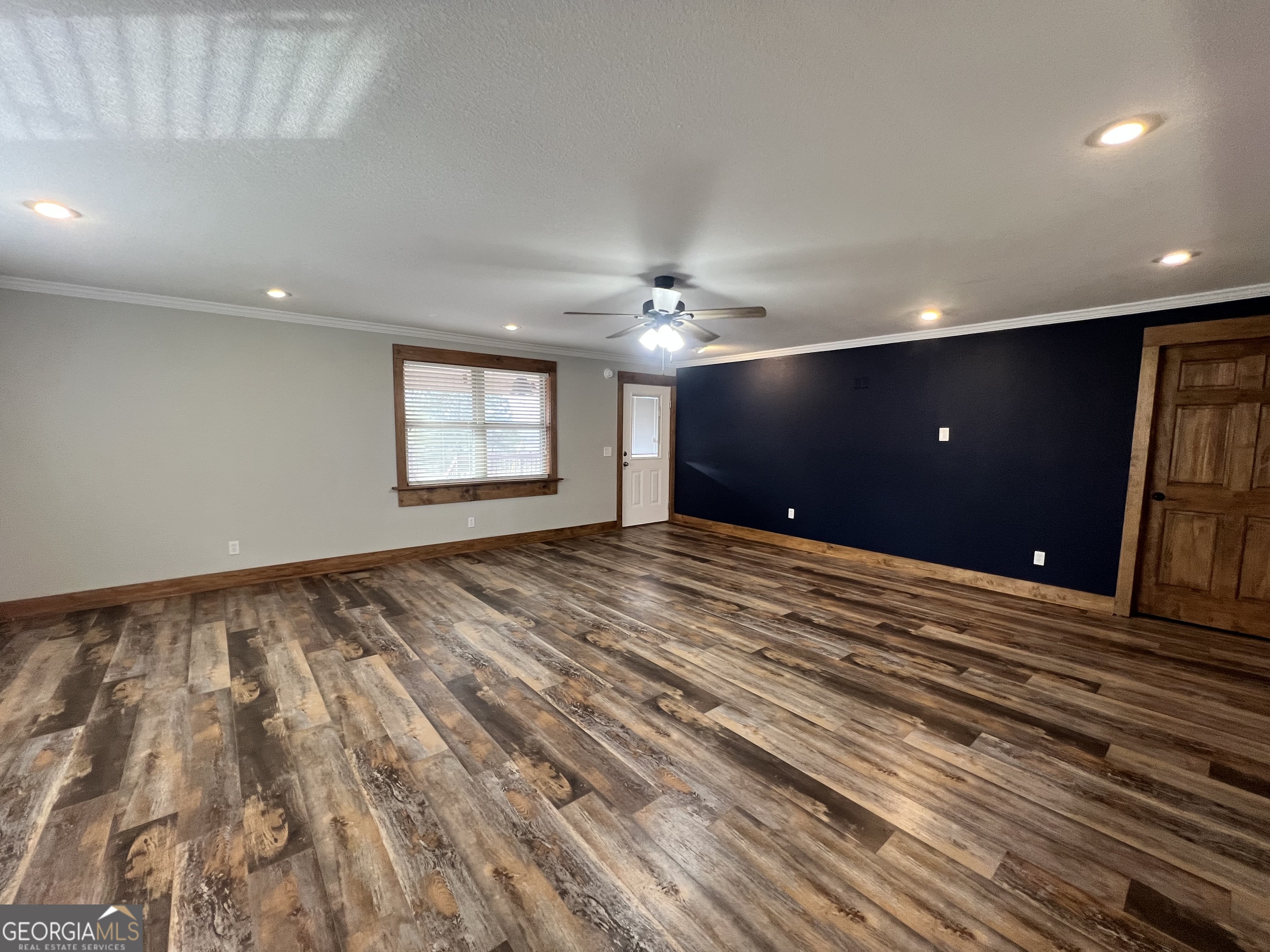 343 Morrison Street Mount Vernon, GA 30445 - Photo 4 of 22 a view of empty room