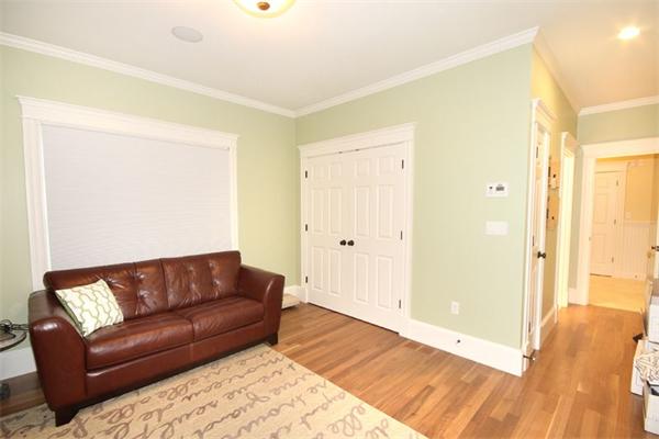 135 Hillcrest Road Needham, MA 02492 - Photo 11 of 26