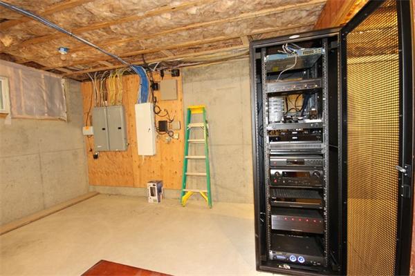 135 Hillcrest Road Needham, MA 02492 - Photo 22 of 26