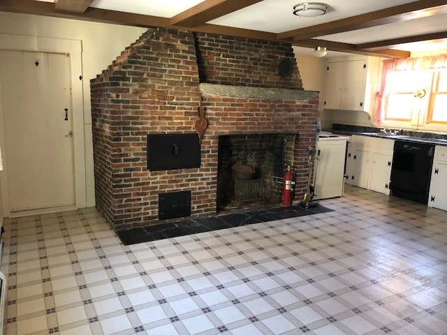 2636 Fort Bridgman Road Vernon, VT 05354 - Photo 2 of 26 Gallery Image 2