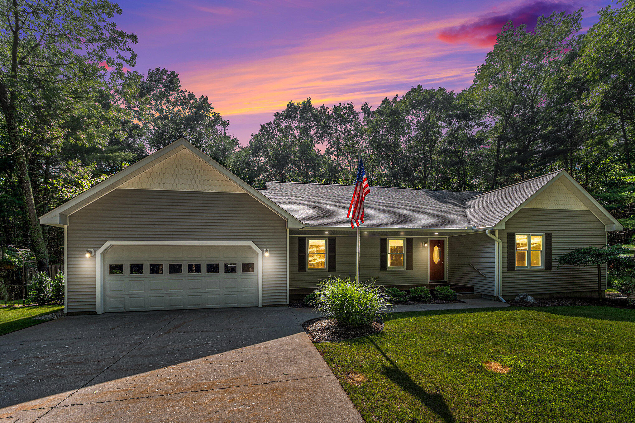 5723 Longbridge Road Pentwater, MI 49449 - Photo 40 of 40 001_dsc_7205-_twilight