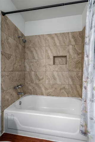 $3,295 | 1306 Haskell Street, Austin, TX 78702