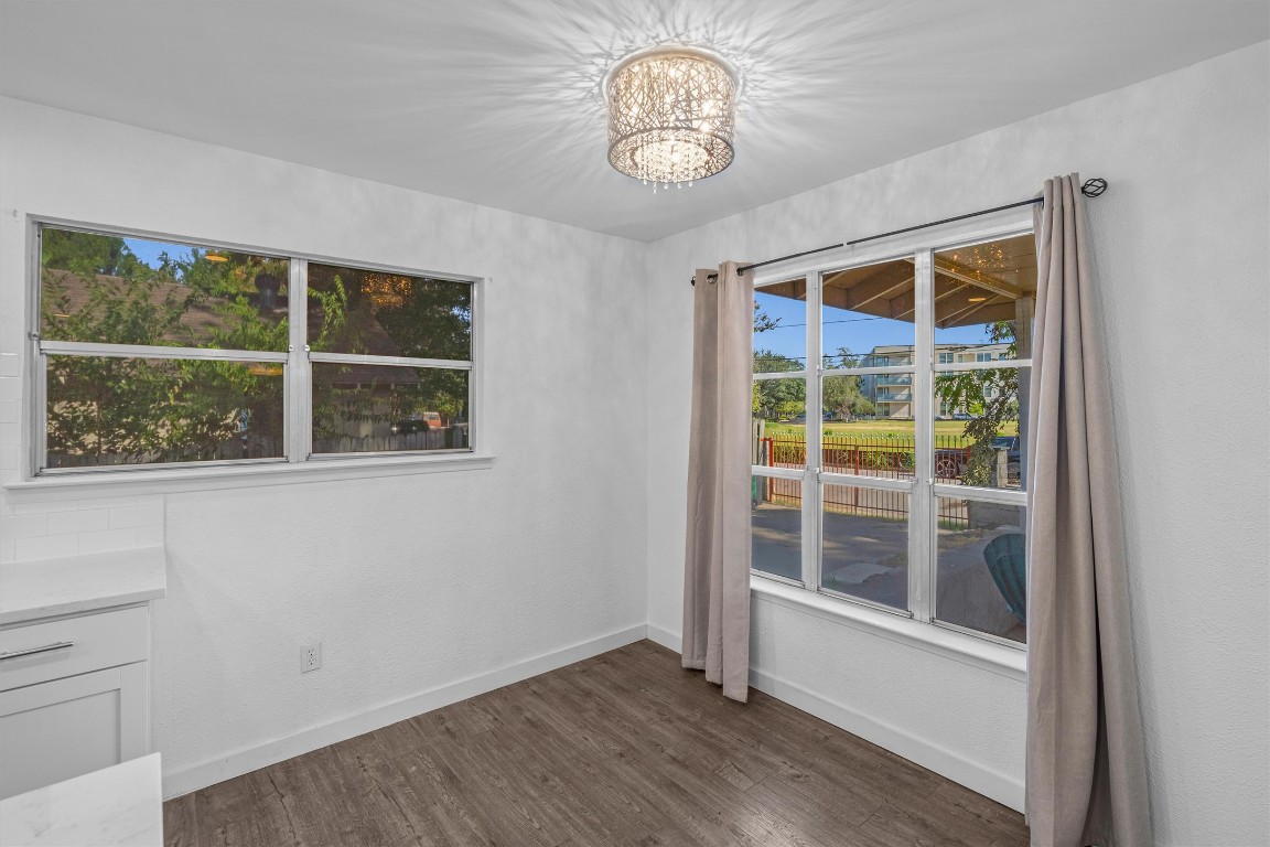 1306 Haskell Street Austin, TX 78702 - Photo 8 of 40