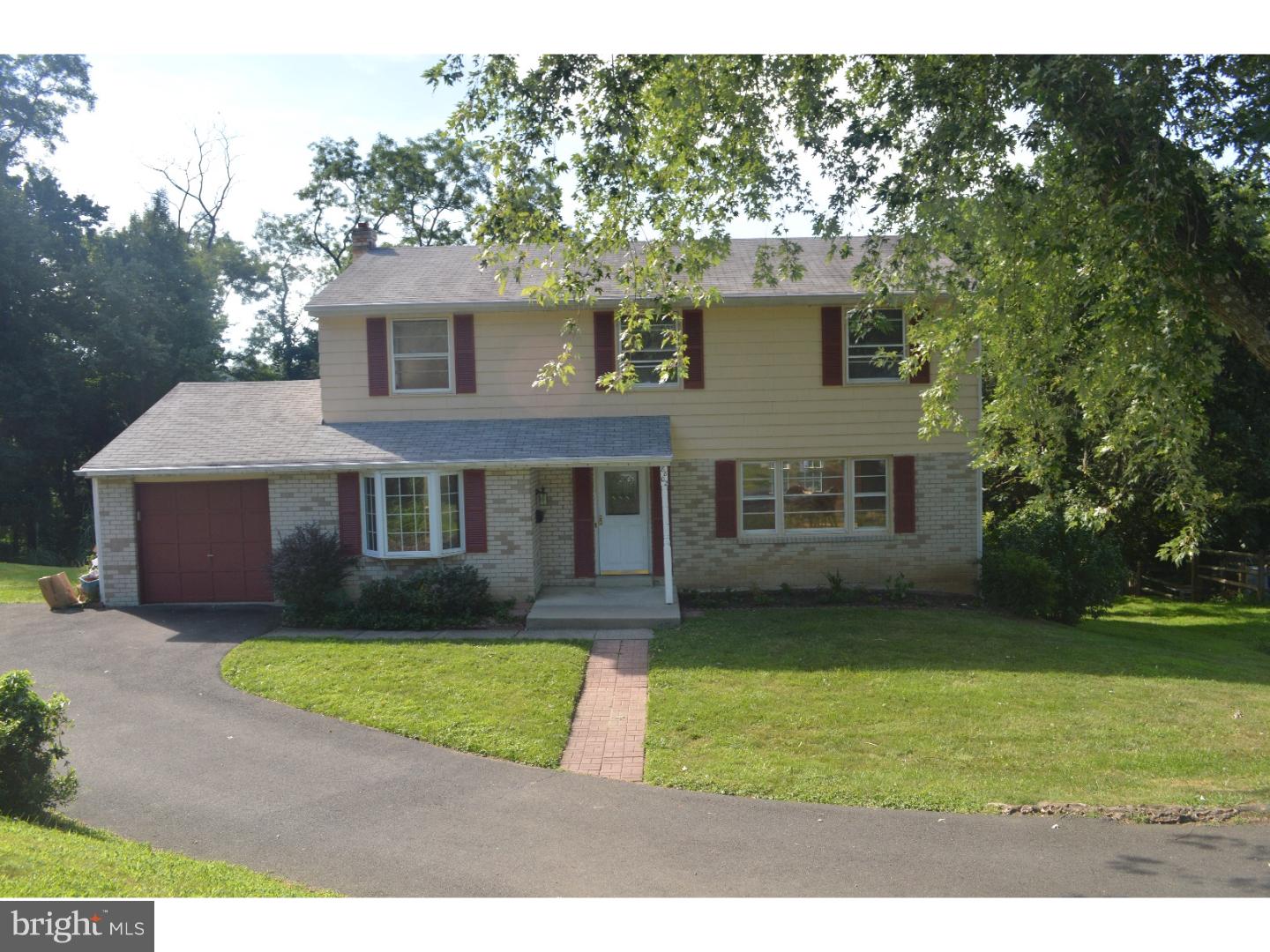 8802 Wainwright Road Wyndmoor, PA 19038 - Photo 1 of 15 Gallery Image 1