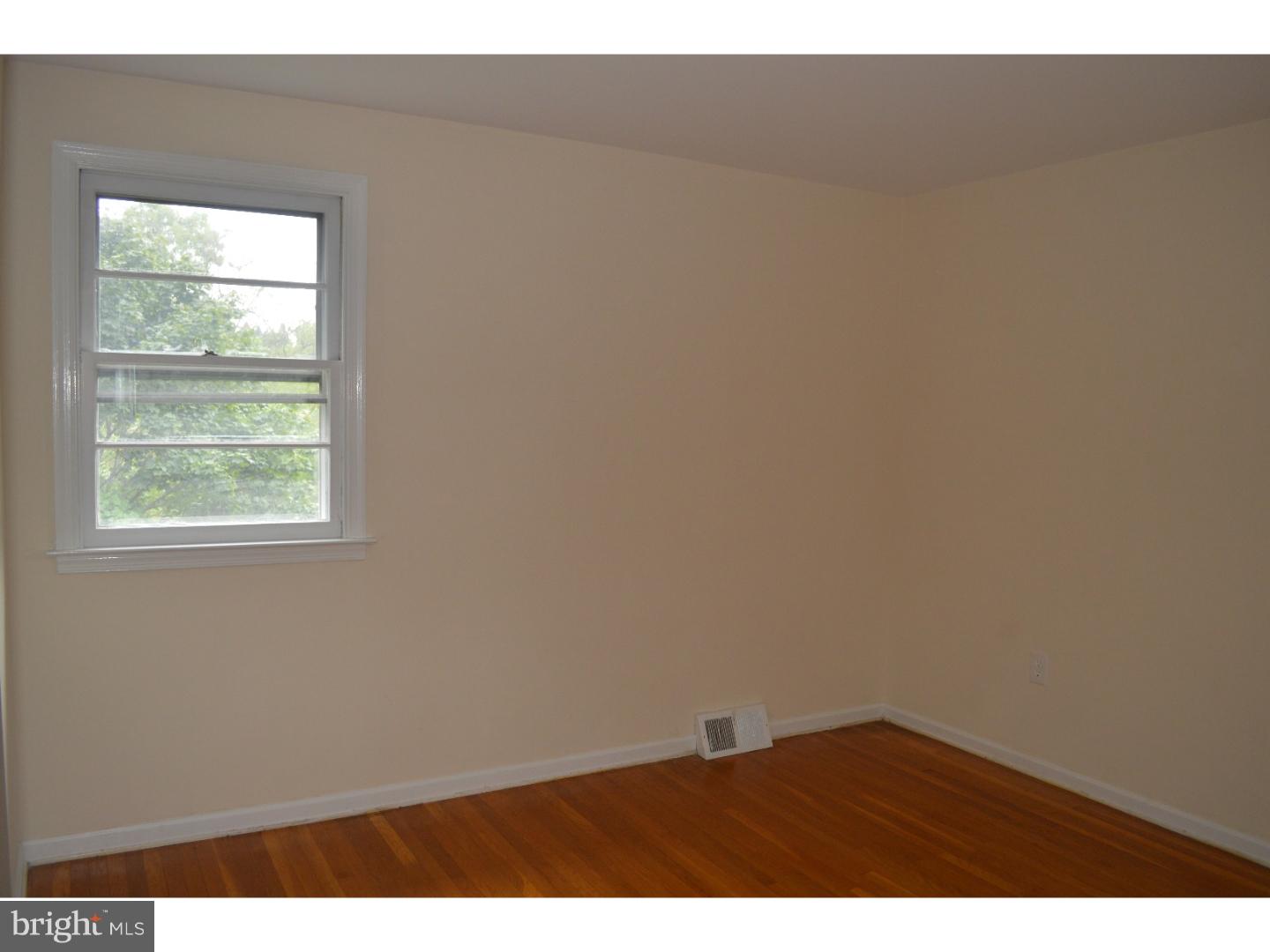 8802 Wainwright Road Wyndmoor, PA 19038 - Photo 12 of 15 Gallery Image 12