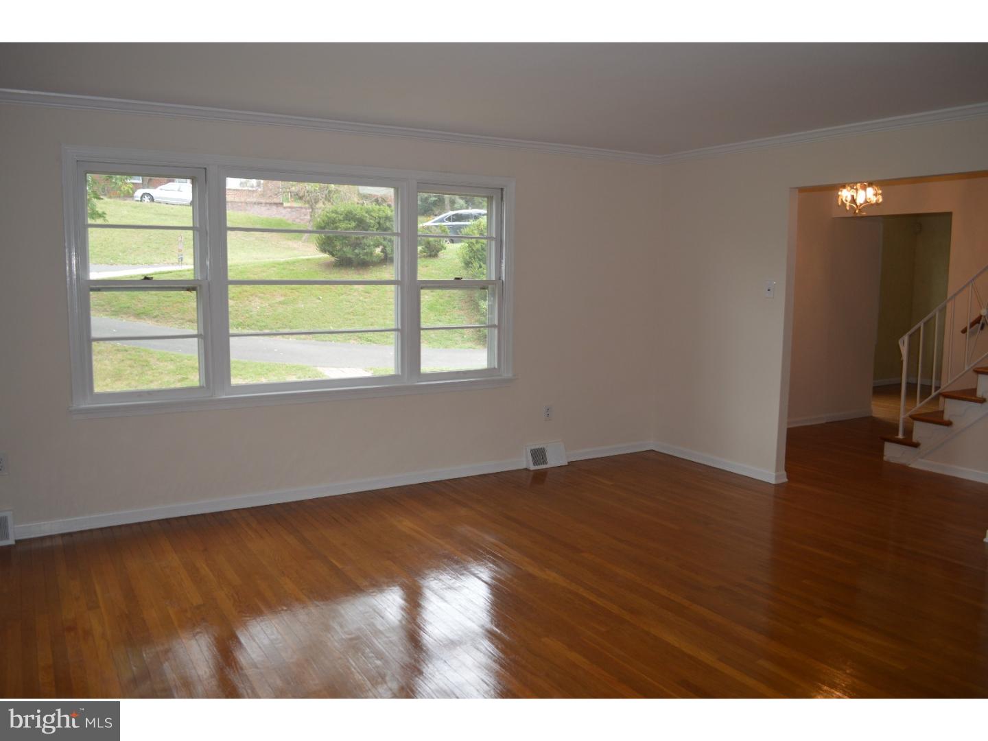 8802 Wainwright Road Wyndmoor, PA 19038 - Photo 3 of 15 Gallery Image 3