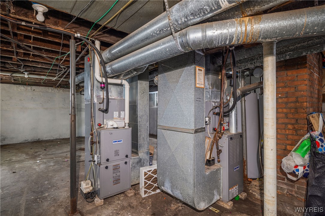 169 Florida Street Buffalo, NY 14208 - Photo 22 of 25