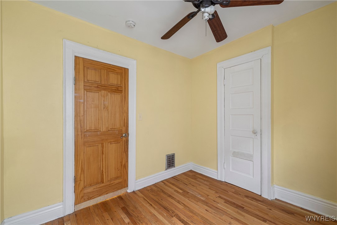 169 Florida Street Buffalo, NY 14208 - Photo 8 of 25