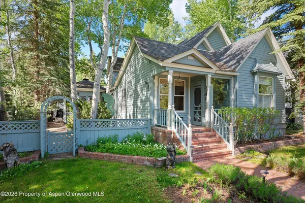 $10,950,000 | 715 West Smuggler Street, Aspen, CO 81611