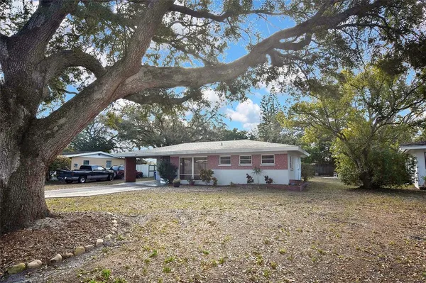 $339,000 | 3856 27th Parkway, Sarasota, FL 34235