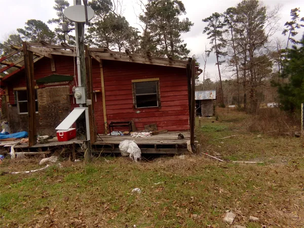 $40,000 | 2190 Farm To Market Road 352, Corrigan, TX 75939