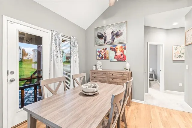 $420,000 | 1020 Poplar Lane, Liberty, MO 64068