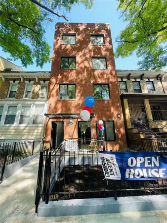 $1,898,000 | 2041 Strauss Street | Brownsville