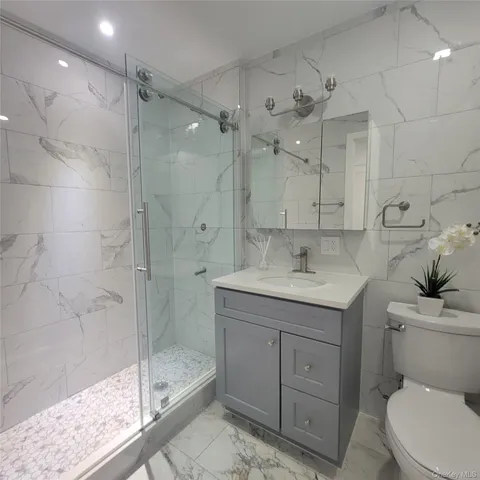 $2,075,000 | 2041 Strauss Street | Brownsville