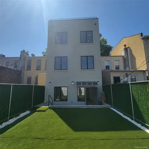 $2,075,000 | 2041 Strauss Street | Brownsville