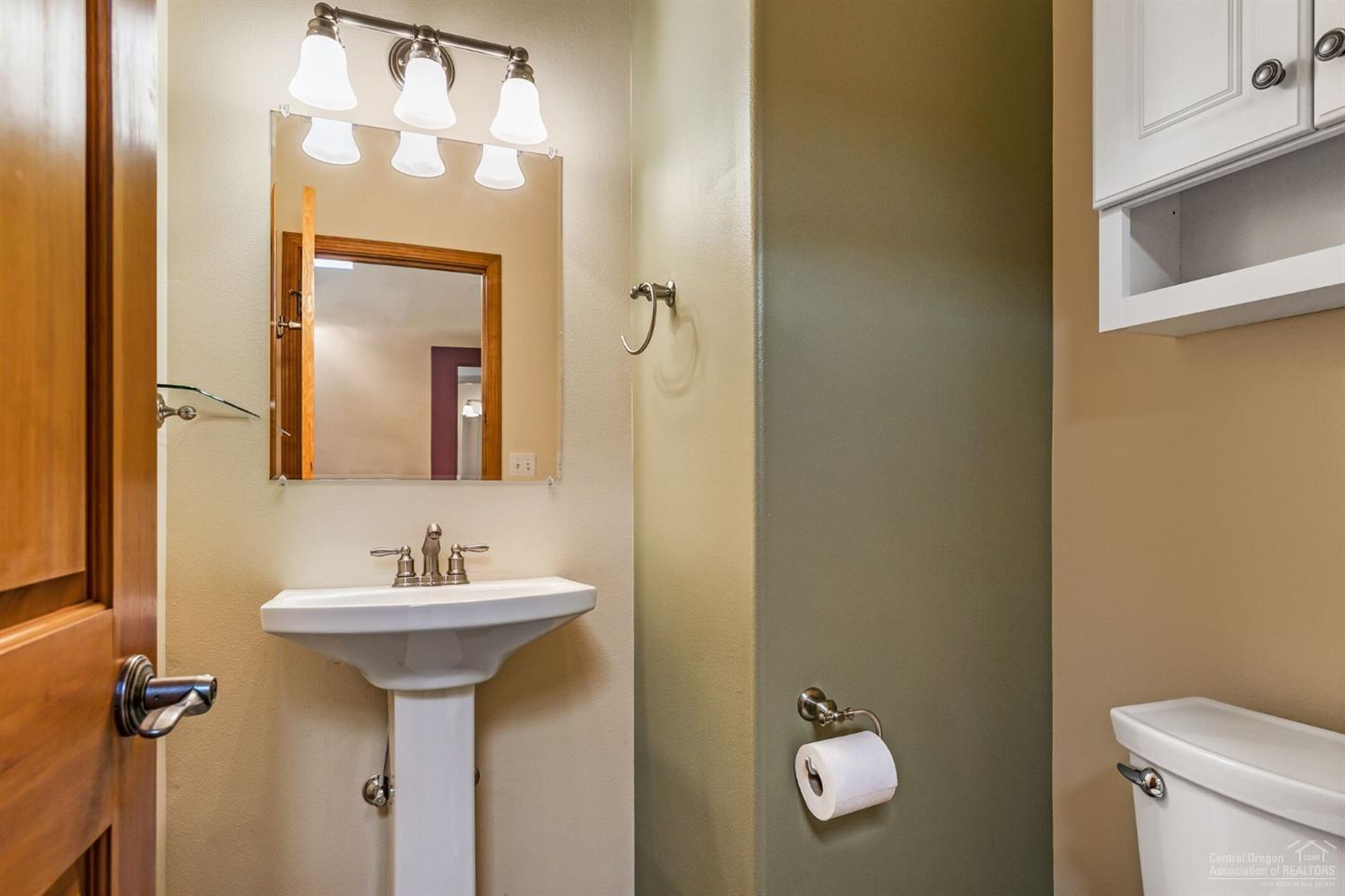 20465 Sturgeon Road Bend, OR 97703 - Photo 14 of 25 Additional Photo