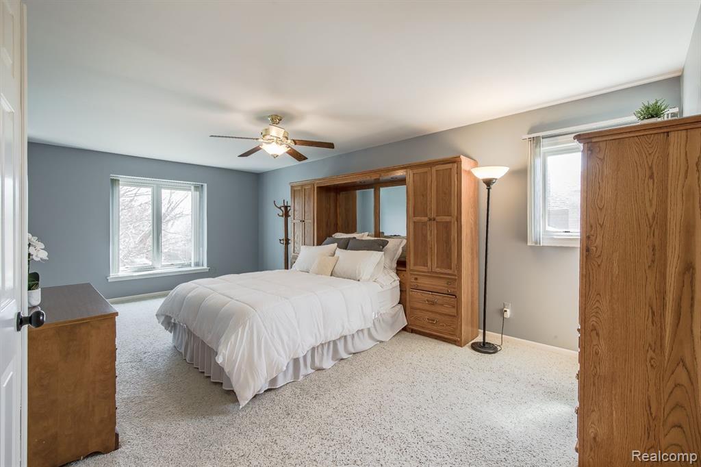 2035 Reagan Drive Rochester Hills, MI 48309 - Photo 33 of 51