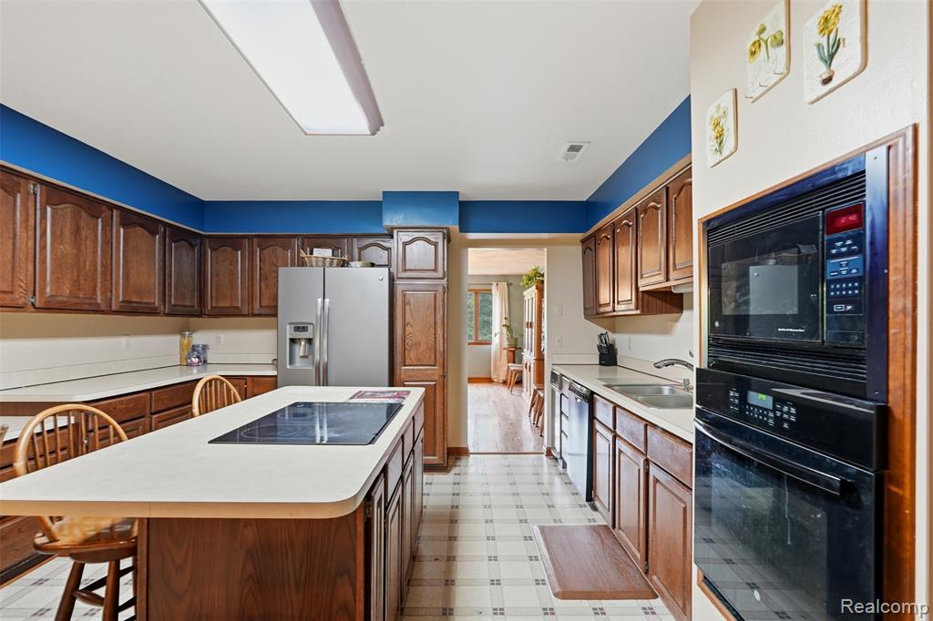 11034 East Grand River Road Brighton, MI 48116 - Photo 16 of 60