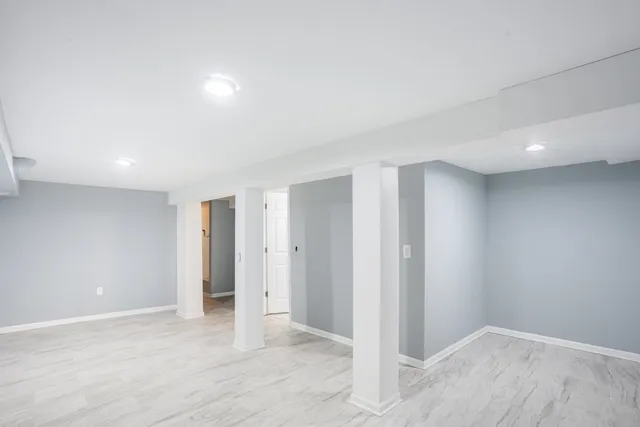 $279,000 | 6954 South Prairie Avenue, Chicago, IL 60637