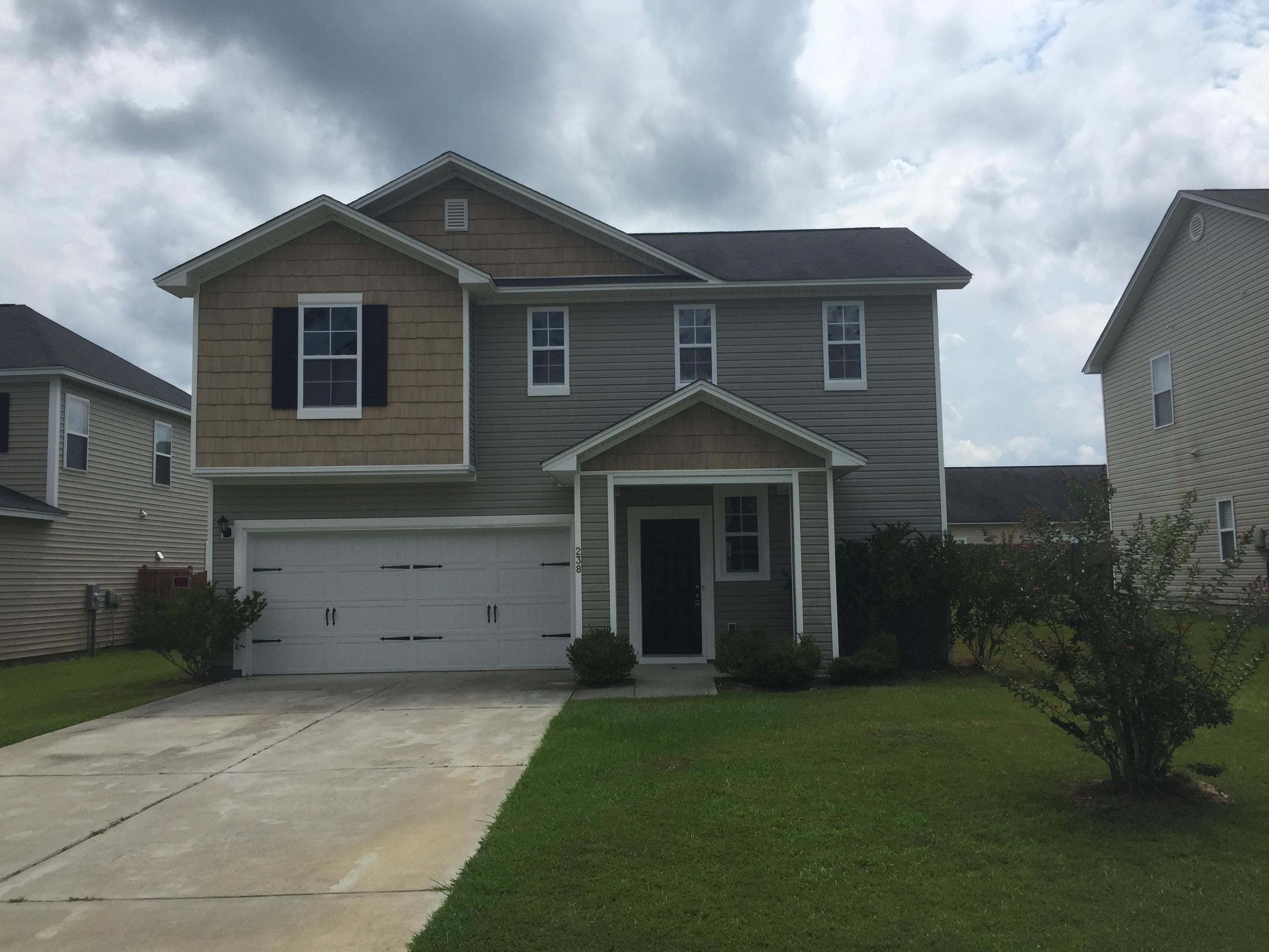 238 Meadow Wood Road Summerville, SC 29486 - Photo 1 of 15 IMG_3610