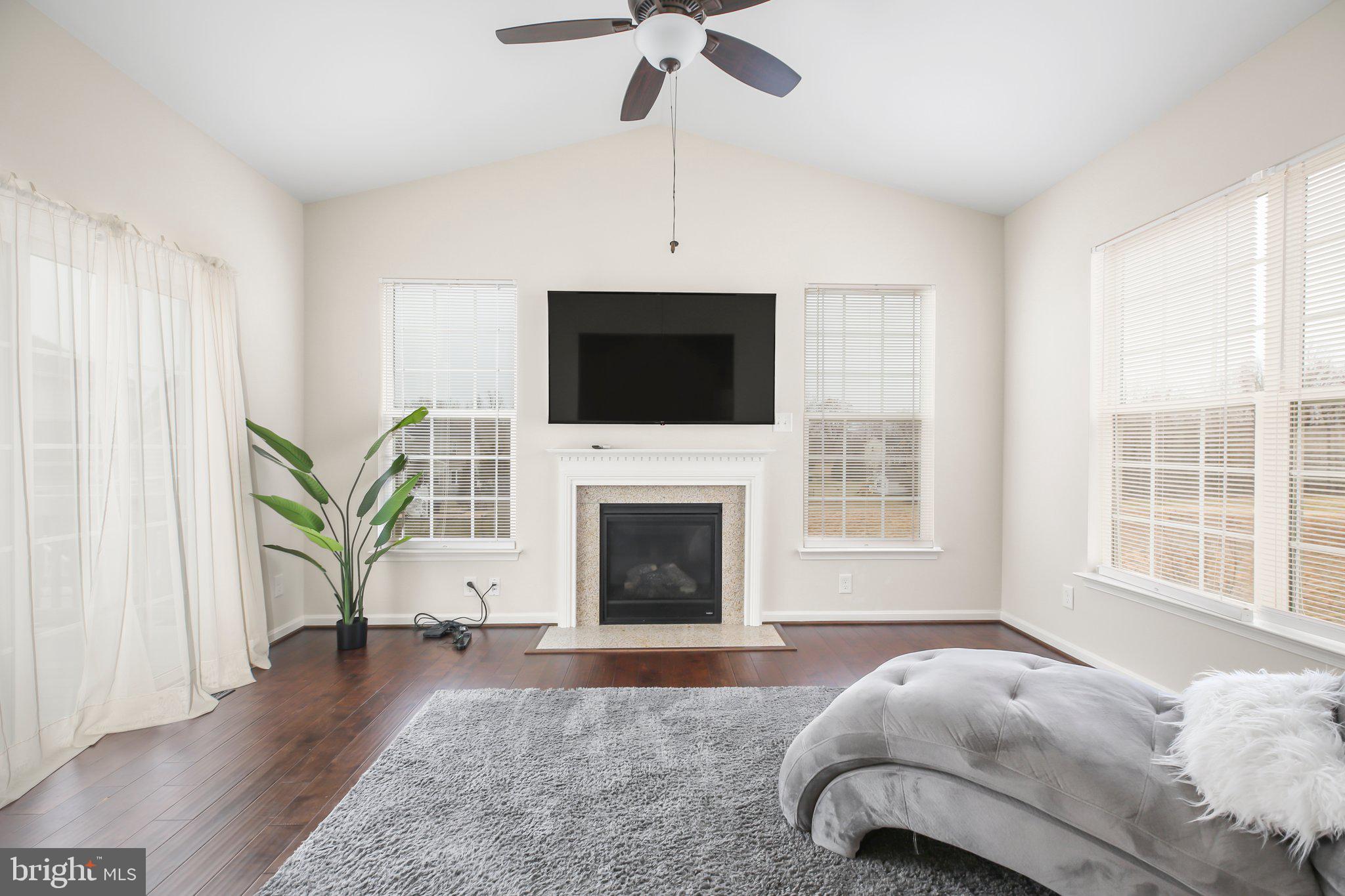 5346 Longbow Road King George, VA 22485 - Photo 7 of 35 Gallery Image 7