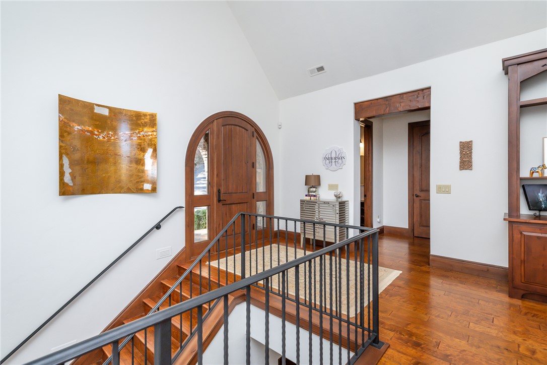 215 Long Ridge Road Sunset, SC 29685 - Photo 19 of 50 Open Staircase to Lower Level