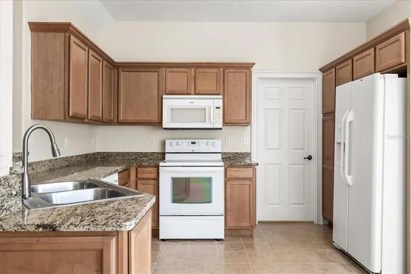 $2,600 | 4736 Swordfish Way, Palm Harbor, FL 34684