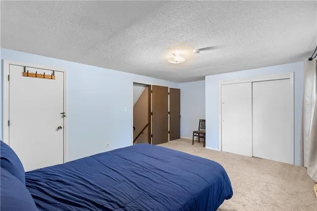 $339,000 | 6717 Northwest Lawson Lane, Parkville, MO 64152