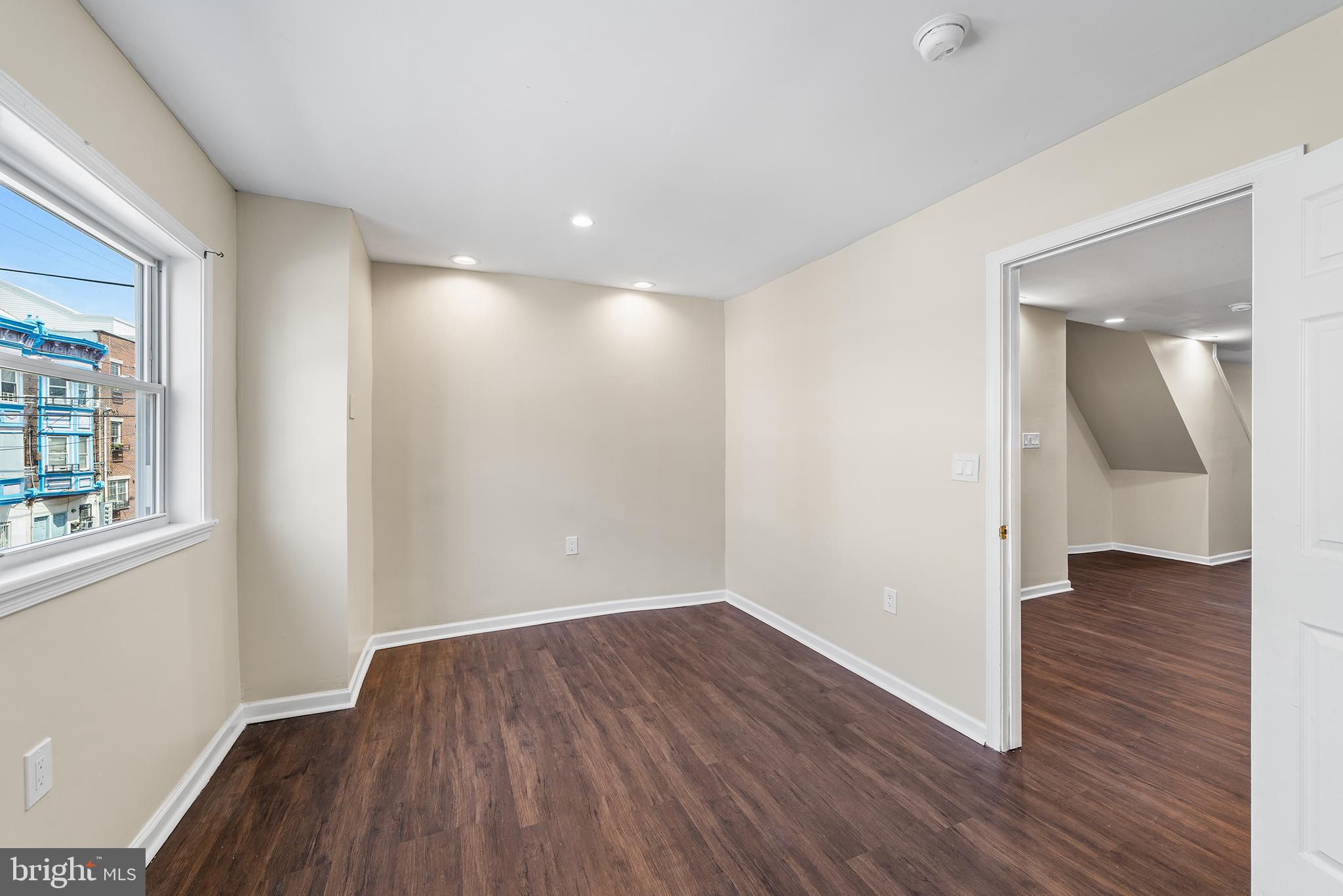 2003 South 7th Street, Unit 2 Philadelphia, PA 19148 - Photo 12 of 27