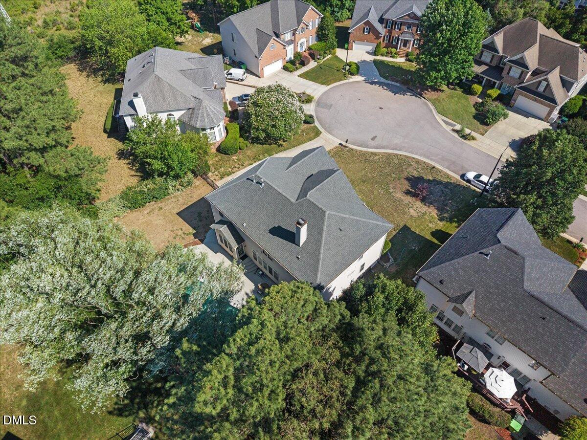 2817 Crystal Oaks Lane Raleigh, NC 27614 - Photo 38 of 41
