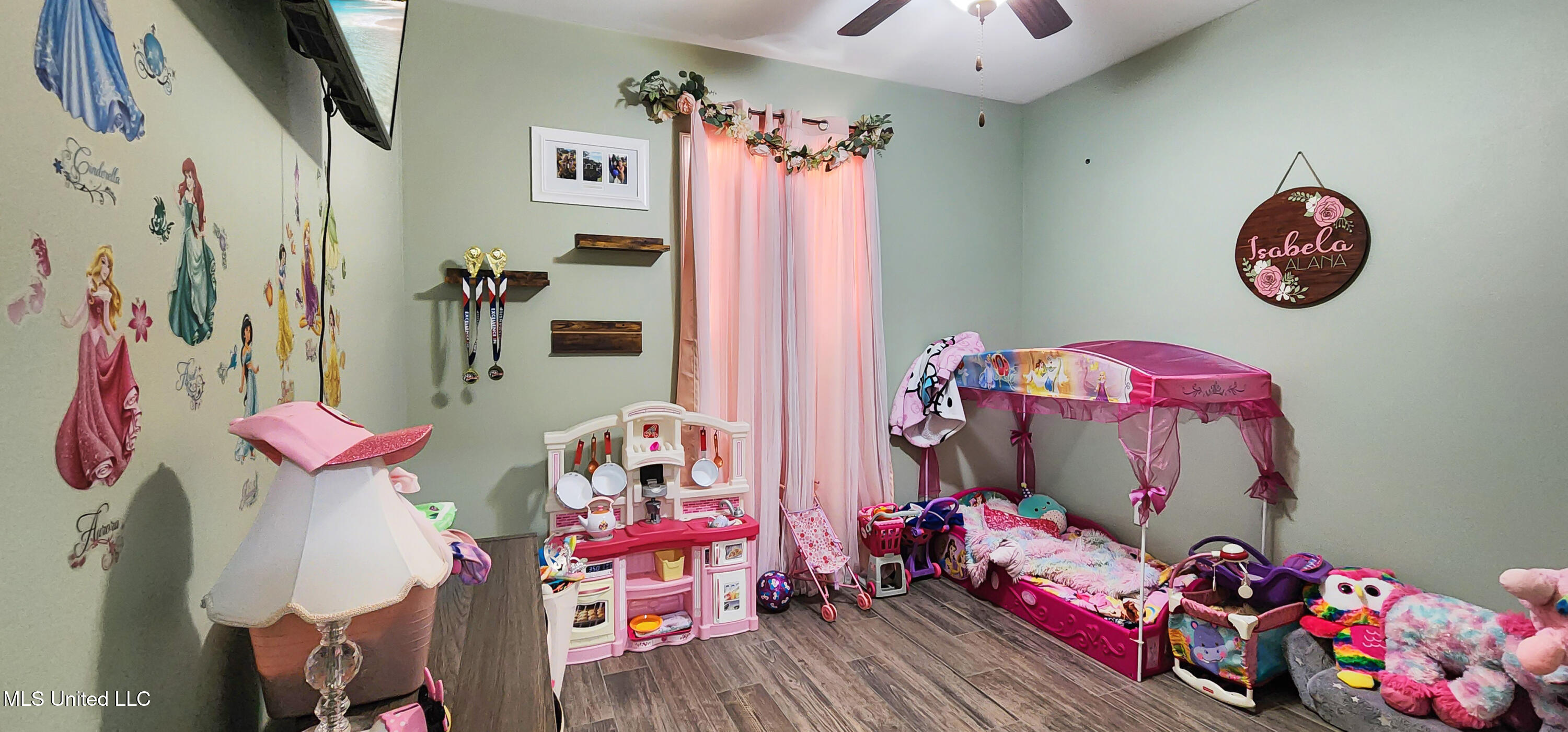 14456 North Swan Road Gulfport, MS 39503 - Photo 18 of 28 Bedroom #1