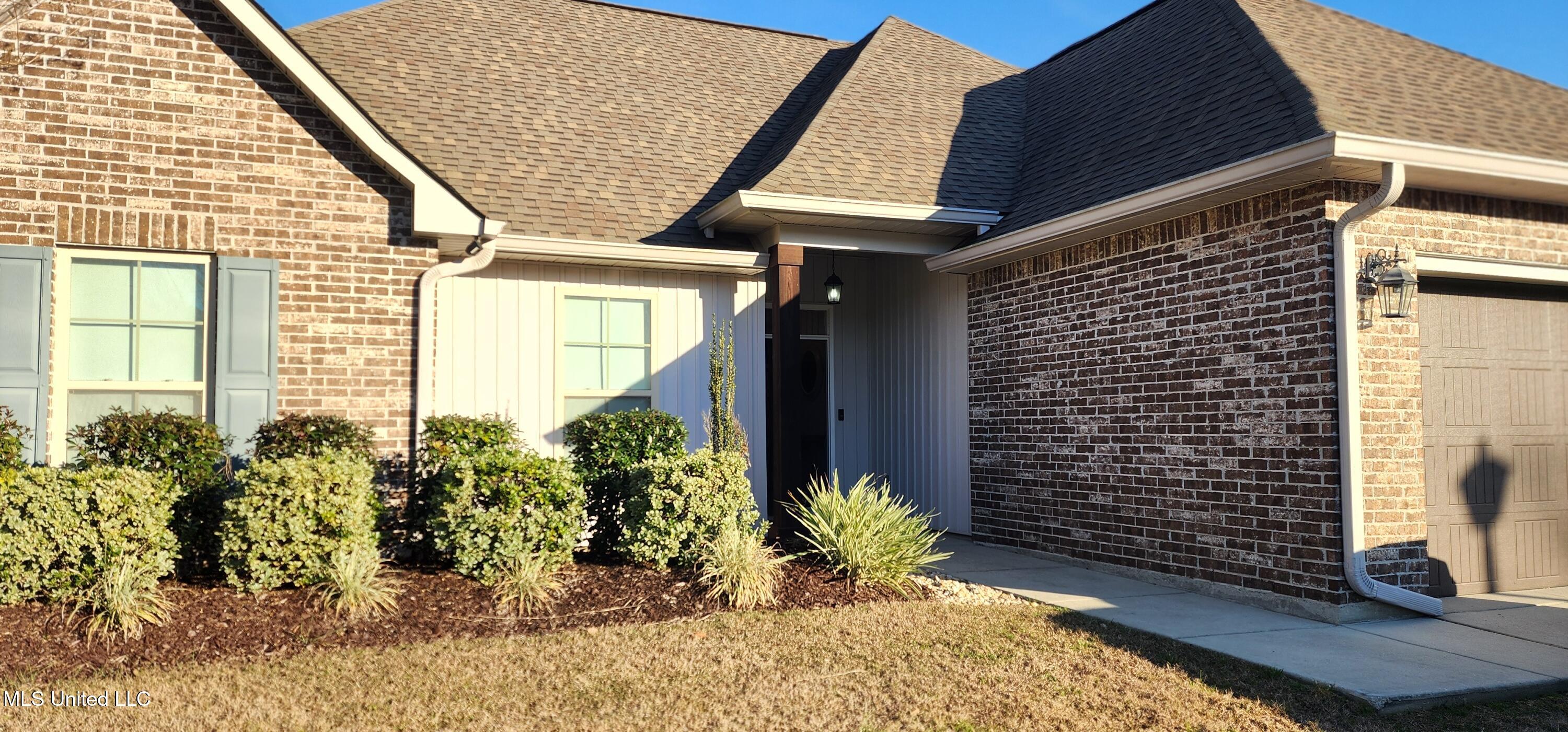 14456 North Swan Road Gulfport, MS 39503 - Photo 2 of 28 Front