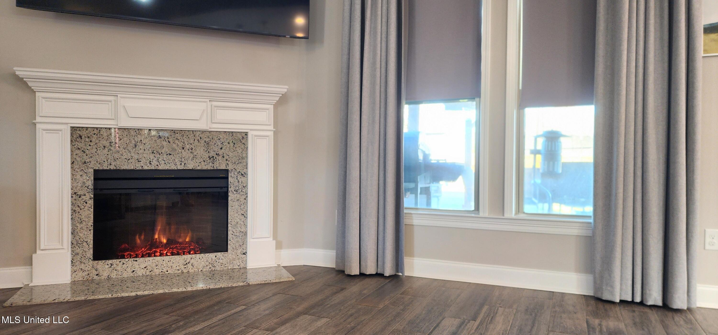 14456 North Swan Road Gulfport, MS 39503 - Photo 9 of 28 Fireplace