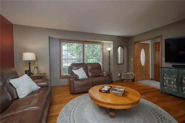 $312,500 | 315 Goodrich Drive, Warrensburg, MO 64093