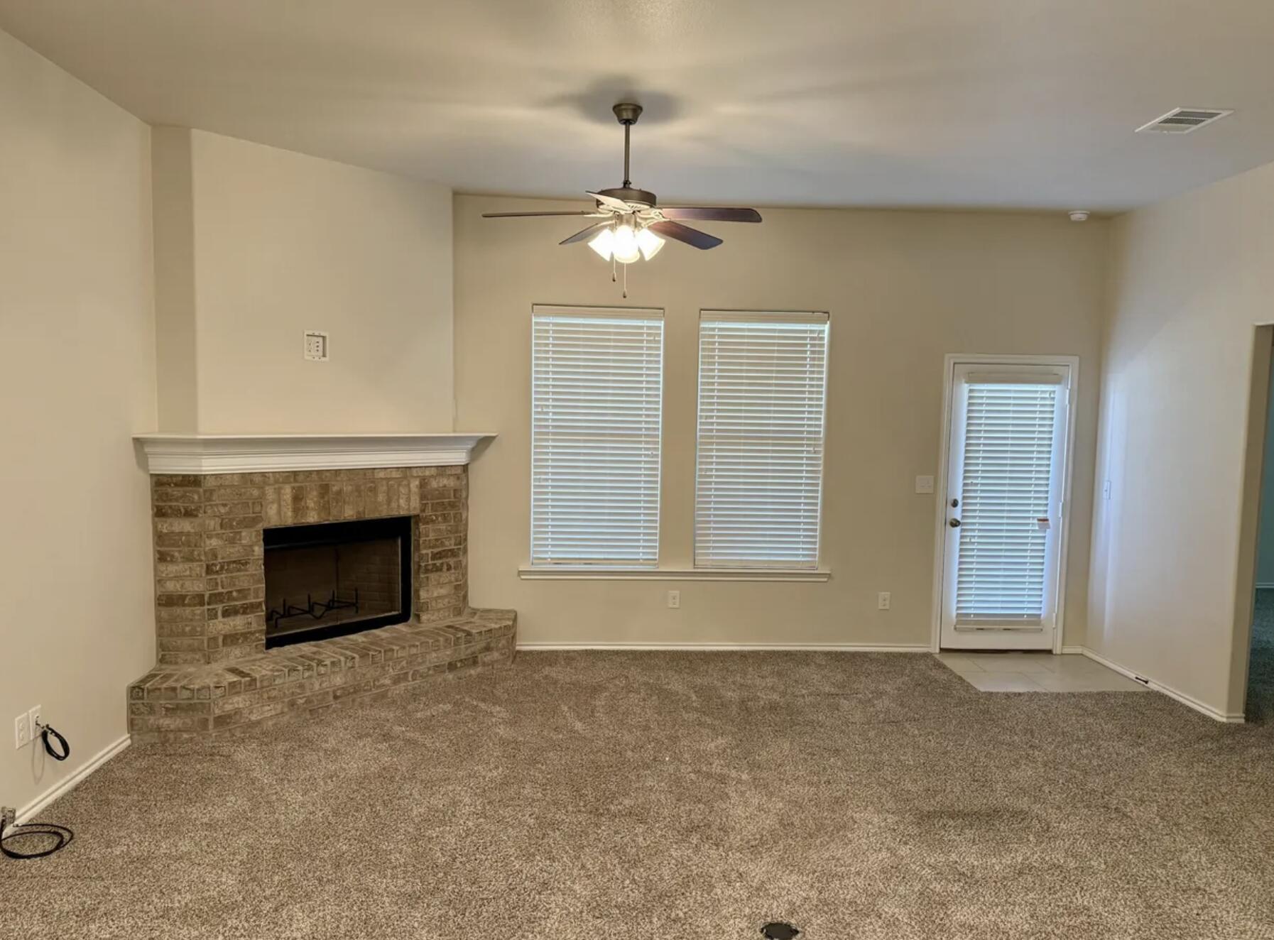 7046 95th Street Lubbock, TX 79424 - Photo 3 of 10 3